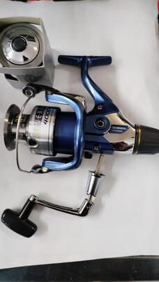 Carrete Shimano NEXAVE 4.0000RC